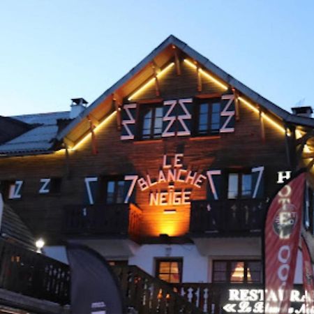Hotel Le Blanche Neige Valberg Exteriör bild